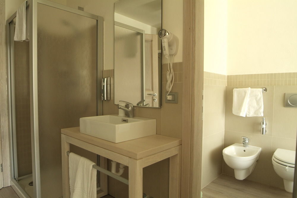 Chambres D'Hotes Nuits De Reve Roisan ภายนอก รูปภาพ